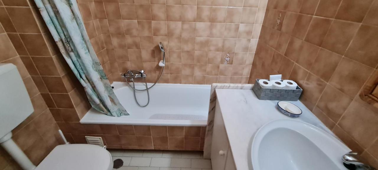 Donana 91 Apartment Lagos Ngoại thất bức ảnh